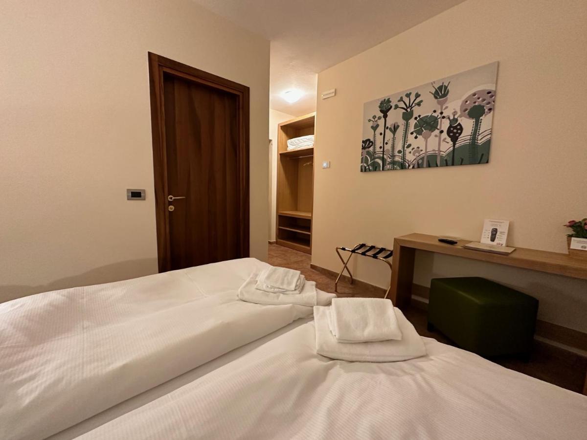 Hotel Trieste Tarvisio Dış mekan fotoğraf